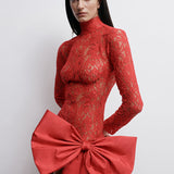 CHIWEN EN DERRIÈRE ROUGE