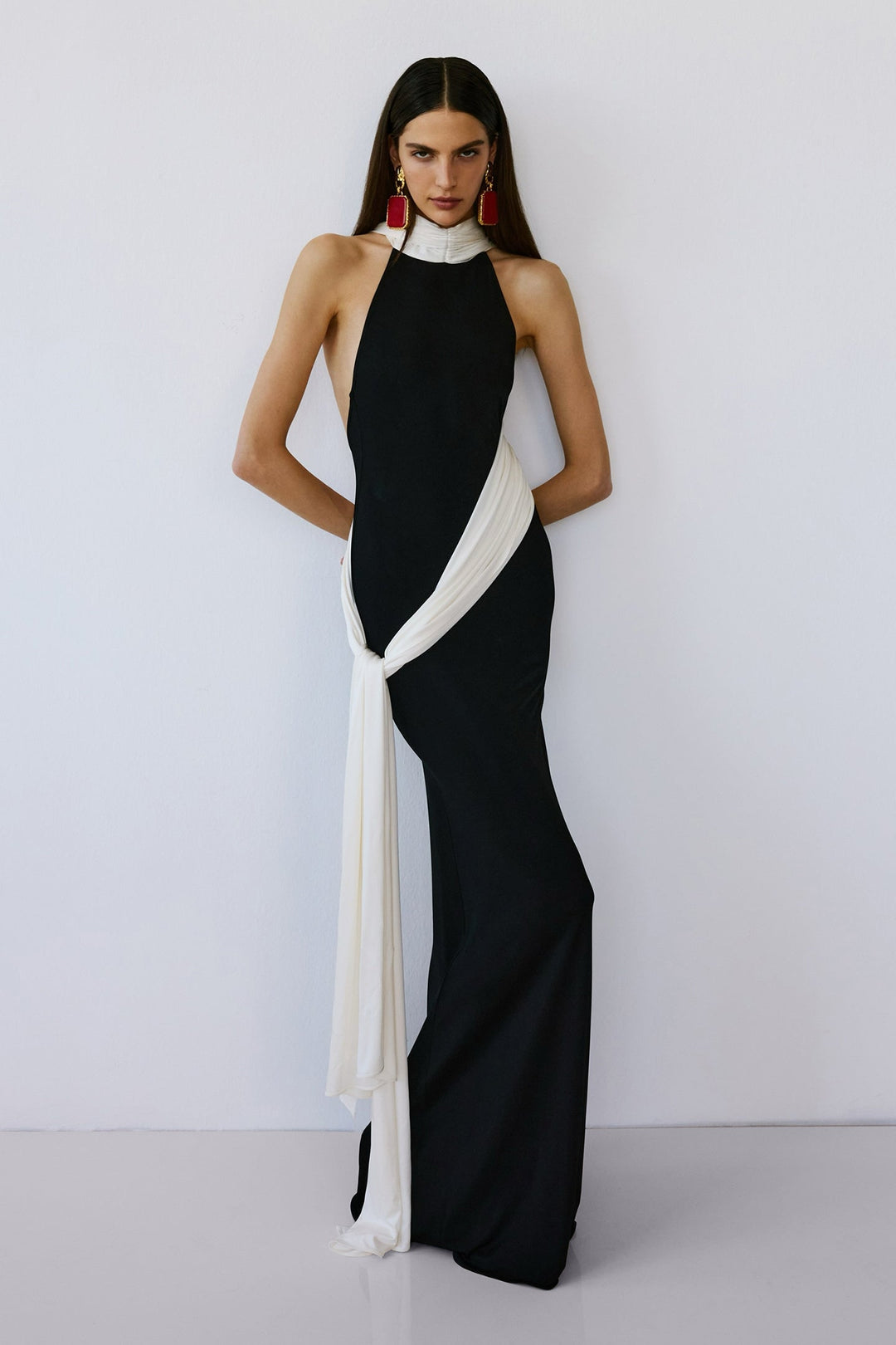 the new arrivals ilkyaz ozel leia jersey maxi dress TRAIN IN RAVEN RGroup_AW-DR-11261